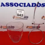 LOTE 043 - 01 SUPORTE EM INOX E 01 BALDE DE VIDRO. (NO ESTADO) ATENÇÃO! FAZER A VISITAÇÃO ANTES DE ARREMATAR, NÃO SABEMOS SE FUNCIONA. LEILÃO NÃO TEM GARANTIA E NEM DEVOLUÇÃO, SUJEITO A POSSÍVEIS AVARIAS VISÍVEIS/OCULTAS E/OU AUSÊNCIA DE COMPONENTES.