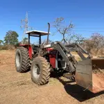 LOTE 008 - 01 TRATOR MF 292 4X4, ANO 1993, MOTOR, BOMBA, BICOS INJETORES FEITO, CAIXA DE CÂMBIO REVISADA ESTA COM APENAS 10 HORAS DE USO APÓS TER SIDO FEITO, CONJUNTO FRONTAL BALDAN ANO 2016 (NO ESTADO)