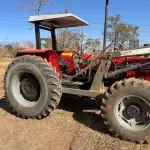 LOTE 008 - 01 TRATOR MF 292 4X4, ANO 1993, MOTOR, BOMBA, BICOS INJETORES FEITO, CAIXA DE CÂMBIO REVISADA ESTA COM APENAS 10 HORAS DE USO APÓS TER SIDO FEITO, CONJUNTO FRONTAL BALDAN ANO 2016 (NO ESTADO)
