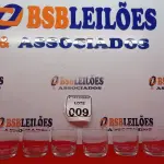 LOTE 009 - 06 COPOS DE VIDRO. (NO ESTADO) ATENÇÃO! FAZER A VISITAÇÃO ANTES DE ARREMATAR, NÃO SABEMOS SE FUNCIONA. LEILÃO NÃO TEM GARANTIA E NEM DEVOLUÇÃO, SUJEITO A POSSÍVEIS AVARIAS VISÍVEIS/OCULTAS E/OU AUSÊNCIA DE COMPONENTES.