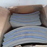 LOTE 283 - 01 - LONA DE FREIO - COBREQ - 0472T (NO ESTADO, NÃO SABEMOS SE FUNCIONA. LEILÃO NÃO TEM GARANTIA E NEM DEVOLUÇÃO, SUJEITO A POSSÍVEIS AVARIAS VISÍVEIS/OCULTAS E/OU AUSÊNCIA DE COMPONENTES)