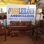 LOTE 414 - 01 CONJUNTO DE SOFÁ PARA JARDIM EM MADEIRA COM 3 PEÇAS (NO ESTADO) ATENÇÃO! FAZER A VISITAÇÃO ANTES DE ARREMATAR, NÃO SABEMOS SE FUNCIONA. LEILÃO NÃO TEM GARANTIA E NEM DEVOLUÇÃO, SUJEITO A POSSÍVEIS AVARIAS VISÍVEIS/OCULTAS E/OU AUSÊNCIA DE COMPONENTES.