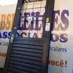 LOTE 540 - 01 PORTA VEN MIS TRAD 085X212 ESQ QUAD REQ12 HAIALA NOVO. (NO ESTADO) ATENÇÃO! FAZER A VISITAÇÃO ANTES DE ARREMATAR, NÃO SABEMOS SE FUNCIONA. LEILÃO NÃO TEM GARANTIA E NEM DEVOLUÇÃO, SUJEITO A POSSÍVEIS AVARIAS VISÍVEIS/OCULTAS E/OU AUSÊNCIA DE COMPONENTES.