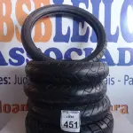 LOTE 451 - 05 PNEUS DE MOTO USADO, TAMANHOS DIVERSOS. (NO ESTADO) ATENÇÃO! FAZER A VISITAÇÃO ANTES DE ARREMATAR, NÃO SABEMOS SE FUNCIONA. LEILÃO NÃO TEM GARANTIA E NEM DEVOLUÇÃO, SUJEITO A POSSÍVEIS AVARIAS VISÍVEIS/OCULTAS E/OU AUSÊNCIA DE COMPONENTES.