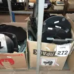 LOTE 272 - 01 LOTE COM GRANDE QUANTIDADE DE PÉS PARA MONITORES. (NO ESTADO) ATENÇÃO! FAZER A VISITAÇÃO ANTES DE ARREMATAR, NÃO SABEMOS SE FUNCIONA. LEILÃO NÃO TEM GARANTIA E NEM DEVOLUÇÃO, SUJEITO A POSSÍVEIS AVARIAS VISÍVEIS/OCULTAS E/OU AUSÊNCIA DE COMPONENTES.