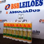 LOTE 423 - 08 SELANTES ACRÍLICO FLEXÍVEL P/TRINCAS E FISSURAS SIKA SIKACRYL -203 BRANCO 430G CADA. (NO ESTADO) ATENÇÃO! FAZER A VISITAÇÃO ANTES DE ARREMATAR, NÃO SABEMOS SE FUNCIONA. LEILÃO NÃO TEM GARANTIA E NEM DEVOLUÇÃO, SUJEITO A POSSÍVEIS AVARIAS VISÍVEIS/OCULTAS E/OU AUSÊNCIA DE COMPONENTES.