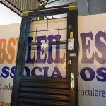 LOTE 515 - 01 PORTA VEN MIS TRAD 085X212 DIR QUAD REQ1 - HAIALA NOVO (NO ESTADO) ATENÇÃO! FAZER A VISITAÇÃO ANTES DE ARREMATAR, NÃO SABEMOS SE FUNCIONA. LEILÃO NÃO TEM GARANTIA E NEM DEVOLUÇÃO, SUJEITO A POSSÍVEIS AVARIAS VISÍVEIS/OCULTAS E/OU AUSÊNCIA DE COMPONENTES.
