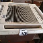 LOTE 376 - 01 VAPORIZADORA DE TETO K7 MARCA YORK. (NO ESTADO) ATENÇÃO! FAZER A VISITAÇÃO ANTES DE ARREMATAR, NÃO SABEMOS SE FUNCIONA. LEILÃO NÃO TEM GARANTIA E NEM DEVOLUÇÃO, SUJEITO A POSSÍVEIS AVARIAS VISÍVEIS/OCULTAS E/OU AUSÊNCIA DE COMPONENTES.