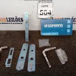 LOTE 504 - 02 FECHADURAS POPLINE ALAVANCA CR SOPRANO (NO ESTADO) ATENÇÃO! FAZER A VISITAÇÃO ANTES DE ARREMATAR, NÃO SABEMOS SE FUNCIONA. LEILÃO NÃO TEM GARANTIA E NEM DEVOLUÇÃO, SUJEITO A POSSÍVEIS AVARIAS VISÍVEIS/OCULTAS E/OU AUSÊNCIA DE COMPONENTES.