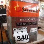 LOTE 340 - 01 LATA DE TINTA SUVINIL EFEITO RUSTICO TEXTURIZADO PRETO 25KG. (NO ESTADO) ATENÇÃO! FAZER A VISITAÇÃO ANTES DE ARREMATAR, NÃO SABEMOS SE FUNCIONA. LEILÃO NÃO TEM GARANTIA E NEM DEVOLUÇÃO, SUJEITO A POSSÍVEIS AVARIAS VISÍVEIS/OCULTAS E/OU AUSÊNCIA DE COMPONENTES.