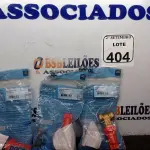 LOTE 404 - 05 BASES REGISTRO GAVETA 1/2" DOCOL. (NO ESTADO) ATENÇÃO! FAZER A VISITAÇÃO ANTES DE ARREMATAR, NÃO SABEMOS SE FUNCIONA. LEILÃO NÃO TEM GARANTIA E NEM DEVOLUÇÃO, SUJEITO A POSSÍVEIS AVARIAS VISÍVEIS/OCULTAS E/OU AUSÊNCIA DE COMPONENTES.