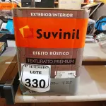 LOTE 330 - 01 LATA DE TINTA SUVINIL EFEITO RUSTICO TEXTURIZADO PRETO 25KG. (NO ESTADO) ATENÇÃO! FAZER A VISITAÇÃO ANTES DE ARREMATAR, NÃO SABEMOS SE FUNCIONA. LEILÃO NÃO TEM GARANTIA E NEM DEVOLUÇÃO, SUJEITO A POSSÍVEIS AVARIAS VISÍVEIS/OCULTAS E/OU AUSÊNCIA DE COMPONENTES.