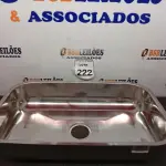LOTE 222 - 01 CUBA INOX N2 ACO 430 3.1/2 56X34X14 FABRINO. (NO ESTADO) ATENÇÃO! FAZER A VISITAÇÃO ANTES DE ARREMATAR, NÃO SABEMOS SE FUNCIONA. LEILÃO NÃO TEM GARANTIA E NEM DEVOLUÇÃO, SUJEITO A POSSÍVEIS AVARIAS VISÍVEIS/OCULTAS E/OU AUSÊNCIA DE COMPONENTES.