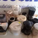 LOTE 471 - 01 LOTE COM DIVERSOS APARELHOS DOMÉSTICOS MARCAS E MODELOS DIVERSOS. (NO ESTADO) ATENÇÃO! FAZER A VISITAÇÃO ANTES DE ARREMATAR, NÃO SABEMOS SE FUNCIONA. LEILÃO NÃO TEM GARANTIA E NEM DEVOLUÇÃO, SUJEITO A POSSÍVEIS AVARIAS VISÍVEIS/OCULTAS E/OU AUSÊNCIA DE COMPONENTES.