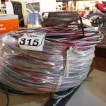 LOTE 315 - 186M CABO MULTIPLEX QUADRUPLEX 3X1X10 - 10MM 0,61KV BOREAL. (NO ESTADO) ATENÇÃO! FAZER A VISITAÇÃO ANTES DE ARREMATAR, NÃO SABEMOS SE FUNCIONA. LEILÃO NÃO TEM GARANTIA E NEM DEVOLUÇÃO, SUJEITO A POSSÍVEIS AVARIAS VISÍVEIS/OCULTAS E/OU AUSÊNCIA DE COMPONENTES.