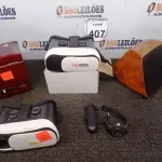 LOTE 407 - 02 ÓCULOS DE REALIDADE VIRTUAL MARCAS E MODELOS DIVERSOS, 01 RELÓGIO SPEEDO E 02 PORTA RELÓGIOS MARCAS E MODELOS DIVERSOS. (NO ESTADO) ATENÇÃO! FAZER A VISITAÇÃO ANTES DE ARREMATAR, NÃO SABEMOS SE FUNCIONA. LEILÃO NÃO TEM GARANTIA E NEM DEVOLUÇÃO, SUJEITO A POSSÍVEIS AVARIAS VISÍVEIS/OCULTAS E/OU AUSÊNCIA DE COMPONENTES.
