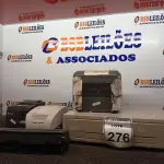 LOTE 276 - 01 CAIXA REGISTRADORA, 01 UNIDADE IMAGEM PHASER 6250 COLOR LASER E 03 IMPRESSORAS MARCAS E MODELOS DIVERSOS. (NO ESTADO) ATENÇÃO! FAZER A VISITAÇÃO ANTES DE ARREMATAR, NÃO SABEMOS SE FUNCIONA. LEILÃO NÃO TEM GARANTIA E NEM DEVOLUÇÃO, SUJEITO A POSSÍVEIS AVARIAS VISÍVEIS/OCULTAS E/OU AUSÊNCIA DE COMPONENTES.