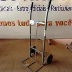 LOTE 273 - 01 CARRINHO DE MAO PARA CARGAS 180KG TRAMONTINA. (NO ESTADO) ATENÇÃO! FAZER A VISITAÇÃO ANTES DE ARREMATAR, NÃO SABEMOS SE FUNCIONA. LEILÃO NÃO TEM GARANTIA E NEM DEVOLUÇÃO, SUJEITO A POSSÍVEIS AVARIAS VISÍVEIS/OCULTAS E/OU AUSÊNCIA DE COMPONENTES.