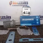 LOTE 418 - 02 FECHADURAS POPLINE ALAVANCA CR SOPRANO (NO ESTADO) ATENÇÃO! FAZER A VISITAÇÃO ANTES DE ARREMATAR, NÃO SABEMOS SE FUNCIONA. LEILÃO NÃO TEM GARANTIA E NEM DEVOLUÇÃO, SUJEITO A POSSÍVEIS AVARIAS VISÍVEIS/OCULTAS E/OU AUSÊNCIA DE COMPONENTES.