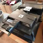 LOTE 370 - 08 MONITORES LCD MARCAS E MODELOS DIVERSOS PARA A RETIRADA DE PEÇAS. (NO ESTADO) ATENÇÃO! FAZER A VISITAÇÃO ANTES DE ARREMATAR, NÃO SABEMOS SE FUNCIONA. LEILÃO NÃO TEM GARANTIA E NEM DEVOLUÇÃO, SUJEITO A POSSÍVEIS AVARIAS VISÍVEIS/OCULTAS E/OU AUSÊNCIA DE COMPONENTES