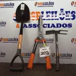 LOTE 308 - 01 LOTE COM MATERIAIS DIVERSOS PARA JARDINAGEM. (NO ESTADO) ATENÇÃO! FAZER A VISITAÇÃO ANTES DE ARREMATAR, NÃO SABEMOS SE FUNCIONA. LEILÃO NÃO TEM GARANTIA E NEM DEVOLUÇÃO, SUJEITO A POSSÍVEIS AVARIAS VISÍVEIS/OCULTAS E/OU AUSÊNCIA DE COMPONENTES.