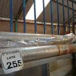 LOTE 255 - 01 ROLO MANTA SUBCOBERTURA 2 FACES 50 METROS BRASFOIL. (NO ESTADO) ATENÇÃO! FAZER A VISITAÇÃO ANTES DE ARREMATAR, NÃO SABEMOS SE FUNCIONA. LEILÃO NÃO TEM GARANTIA E NEM DEVOLUÇÃO, SUJEITO A POSSÍVEIS AVARIAS VISÍVEIS/OCULTAS E/OU AUSÊNCIA DE COMPONENTES.