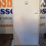 LOTE 510 - 01 PORTA DURAPLAC BRANCA APD 085X215 DIR REQ12 HAIALA NOVO. (NO ESTADO) ATENÇÃO! FAZER A VISITAÇÃO ANTES DE ARREMATAR, NÃO SABEMOS SE FUNCIONA. LEILÃO NÃO TEM GARANTIA E NEM DEVOLUÇÃO, SUJEITO A POSSÍVEIS AVARIAS VISÍVEIS/OCULTAS E/OU AUSÊNCIA DE COMPONENTES.