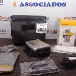 LOTE 200 - 01 IMPRESSORA FOTOGRÁFICA KODAK EASY SHARE PRINTER DOCK. (NO ESTADO) ATENÇÃO! FAZER A VISITAÇÃO ANTES DE ARREMATAR, NÃO SABEMOS SE FUNCIONA. LEILÃO NÃO TEM GARANTIA E NEM DEVOLUÇÃO, SUJEITO A POSSÍVEIS AVARIAS VISÍVEIS/OCULTAS E/OU AUSÊNCIA DE COMPONENTES.