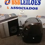 LOTE 027 - 01 MÁQUINA DE GELO PHILCO 127V E 01 AIRFRYER MONDIAL. (NO ESTADO) ATENÇÃO! FAZER A VISITAÇÃO ANTES DE ARREMATAR, NÃO SABEMOS SE FUNCIONA. LEILÃO NÃO TEM GARANTIA E NEM DEVOLUÇÃO, SUJEITO A POSSÍVEIS AVARIAS VISÍVEIS/OCULTAS E/OU AUSÊNCIA DE COMPONENTES.