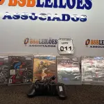 LOTE 011 - 01 CONTROLE DE VIDEOGAME E 05 JOGOS DE PS3. (NO ESTADO) ATENÇÃO! FAZER A VISITAÇÃO ANTES DE ARREMATAR, NÃO SABEMOS SE FUNCIONA. LEILÃO NÃO TEM GARANTIA E NEM DEVOLUÇÃO, SUJEITO A POSSÍVEIS AVARIAS VISÍVEIS/OCULTAS E/OU AUSÊNCIA DE COMPONENTES.