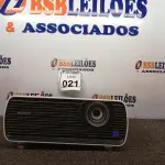 LOTE 021 - 01 PROJETOR SONY VPLEX100. (NO ESTADO) ATENÇÃO! FAZER A VISITAÇÃO ANTES DE ARREMATAR, NÃO SABEMOS SE FUNCIONA. LEILÃO NÃO TEM GARANTIA E NEM DEVOLUÇÃO, SUJEITO A POSSÍVEIS AVARIAS VISÍVEIS/OCULTAS E/OU AUSÊNCIA DE COMPONENTES.