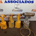 LOTE 061 - 04 ARREBITADEIRAS PNEUMÁTICAS MARCAS E MODELOS DIVERSOS. (NO ESTADO) ATENÇÃO! FAZER A VISITAÇÃO ANTES DE ARREMATAR, NÃO SABEMOS SE FUNCIONA. LEILÃO NÃO TEM GARANTIA E NEM DEVOLUÇÃO, SUJEITO A POSSÍVEIS AVARIAS VISÍVEIS/OCULTAS E/OU AUSÊNCIA DE COMPONENTES.