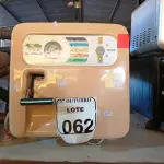LOTE 062 - 01 AUTOCLAVE MARCA ODONTOBRÁS 12L. (NO ESTADO) ATENÇÃO! FAZER A VISITAÇÃO ANTES DE ARREMATAR, NÃO SABEMOS SE FUNCIONA. LEILÃO NÃO TEM GARANTIA E NEM DEVOLUÇÃO, SUJEITO A POSSÍVEIS AVARIAS VISÍVEIS/OCULTAS E/OU AUSÊNCIA DE COMPONENTES.
