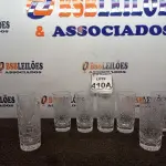 LOTE 410 - 01 BELISSIMO JOGO COM 08 COPOS DE WHISKY CRISTAL TCHECO. (NO ESTADO) ATENÇÃO! FAZER A VISITAÇÃO ANTES DE ARREMATAR, NÃO SABEMOS SE FUNCIONA. LEILÃO NÃO TEM GARANTIA E NEM DEVOLUÇÃO, SUJEITO A POSSÍVEIS AVARIAS VISÍVEIS/OCULTAS E/OU AUSÊNCIA DE COMPONENTES.