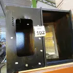 LOTE 102 - 02 CAIXAS DE RACK VAZIOS. (NO ESTADO) ATENÇÃO! FAZER A VISITAÇÃO ANTES DE ARREMATAR, NÃO SABEMOS SE FUNCIONA. LEILÃO NÃO TEM GARANTIA E NEM DEVOLUÇÃO, SUJEITO A POSSÍVEIS AVARIAS VISÍVEIS/OCULTAS E/OU AUSÊNCIA DE COMPONENTES.