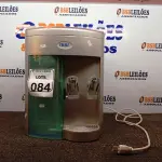 LOTE 084 - 01 BEBEDOURO DE BANCADA IBBL. (NO ESTADO) ATENÇÃO! FAZER A VISITAÇÃO ANTES DE ARREMATAR, NÃO SABEMOS SE FUNCIONA. LEILÃO NÃO TEM GARANTIA E NEM DEVOLUÇÃO, SUJEITO A POSSÍVEIS AVARIAS VISÍVEIS/OCULTAS E/OU AUSÊNCIA DE COMPONENTES.