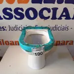 LOTE 100 - 01 VASO SANITÁRIO DECA COR BRANCA. (NO ESTADO) ATENÇÃO! FAZER A VISITAÇÃO ANTES DE ARREMATAR, NÃO SABEMOS SE FUNCIONA. LEILÃO NÃO TEM GARANTIA E NEM DEVOLUÇÃO, SUJEITO A POSSÍVEIS AVARIAS VISÍVEIS/OCULTAS E/OU AUSÊNCIA DE COMPONENTES.