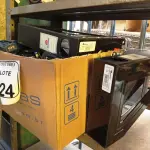 LOTE 124 - 01 LOTE COM DIVERSOS MATERIAIS P/ ESCRITÓRIO. (NO ESTADO) ATENÇÃO! FAZER A VISITAÇÃO ANTES DE ARREMATAR, NÃO SABEMOS SE FUNCIONA. LEILÃO NÃO TEM GARANTIA E NEM DEVOLUÇÃO, SUJEITO A POSSÍVEIS AVARIAS VISÍVEIS/OCULTAS E/OU AUSÊNCIA DE COMPONENTES.