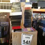 LOTE 145 - 01 LOTE COM DIVERSAS FITAS VHS. (NO ESTADO) ATENÇÃO! FAZER A VISITAÇÃO ANTES DE ARREMATAR, NÃO SABEMOS SE FUNCIONA. LEILÃO NÃO TEM GARANTIA E NEM DEVOLUÇÃO, SUJEITO A POSSÍVEIS AVARIAS VISÍVEIS/OCULTAS E/OU AUSÊNCIA DE COMPONENTES.