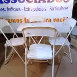 LOTE 574 - 01 MESA DE FERRO COM 04 CADEIRAS. (NO ESTADO) ATENÇÃO! FAZER A VISITAÇÃO ANTES DE ARREMATAR, NÃO SABEMOS SE FUNCIONA. LEILÃO NÃO TEM GARANTIA E NEM DEVOLUÇÃO, SUJEITO A POSSÍVEIS AVARIAS VISÍVEIS/OCULTAS E/OU AUSÊNCIA DE COMPONENTES.