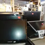 LOTE 156 - 08 MONITORES MARCAS E MODELOS DIVERSOS P/ RETIRADA DE PEÇAS. (NO ESTADO) ATENÇÃO! FAZER A VISITAÇÃO ANTES DE ARREMATAR, NÃO SABEMOS SE FUNCIONA. LEILÃO NÃO TEM GARANTIA E NEM DEVOLUÇÃO, SUJEITO A POSSÍVEIS AVARIAS VISÍVEIS/OCULTAS E/OU AUSÊNCIA DE COMPONENTES.