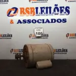 LOTE 105 - 01 MOTOR ELÉTRICO. (NO ESTADO) ATENÇÃO! FAZER A VISITAÇÃO ANTES DE ARREMATAR, NÃO SABEMOS SE FUNCIONA. LEILÃO NÃO TEM GARANTIA E NEM DEVOLUÇÃO, SUJEITO A POSSÍVEIS AVARIAS VISÍVEIS/OCULTAS E/OU AUSÊNCIA DE COMPONENTES.