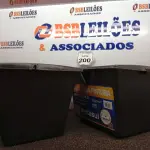 LOTE 200 - 02 BALDES DE PINTURA 15L CADA. (NO ESTADO) ATENÇÃO! FAZER A VISITAÇÃO ANTES DE ARREMATAR, NÃO SABEMOS SE FUNCIONA. LEILÃO NÃO TEM GARANTIA E NEM DEVOLUÇÃO, SUJEITO A POSSÍVEIS AVARIAS VISÍVEIS/OCULTAS E/OU AUSÊNCIA DE COMPONENTES.