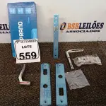 LOTE 559 - 02 FECHADURAS POPLINE ALAVANCA CR SOPRANO (NO ESTADO) ATENÇÃO! FAZER A VISITAÇÃO ANTES DE ARREMATAR, NÃO SABEMOS SE FUNCIONA. LEILÃO NÃO TEM GARANTIA E NEM DEVOLUÇÃO, SUJEITO A POSSÍVEIS AVARIAS VISÍVEIS/OCULTAS E/OU AUSÊNCIA DE COMPONENTES.