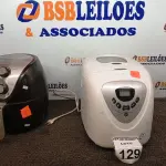 LOTE 129 - 01 AIRFRYER E UMA MÁQUINA DE PÃO. (NO ESTADO) ATENÇÃO! FAZER A VISITAÇÃO ANTES DE ARREMATAR, NÃO SABEMOS SE FUNCIONA. LEILÃO NÃO TEM GARANTIA E NEM DEVOLUÇÃO, SUJEITO A POSSÍVEIS AVARIAS VISÍVEIS/OCULTAS E/OU AUSÊNCIA DE COMPONENTES.