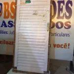 LOTE 567 - 01 PORTA VEN APD BRANCA 085X215 DIR REQ12 - HAIALA NOVO (NO ESTADO) ATENÇÃO! FAZER A VISITAÇÃO ANTES DE ARREMATAR, NÃO SABEMOS SE FUNCIONA. LEILÃO NÃO TEM GARANTIA E NEM DEVOLUÇÃO, SUJEITO A POSSÍVEIS AVARIAS VISÍVEIS/OCULTAS E/OU AUSÊNCIA DE COMPONENTES.