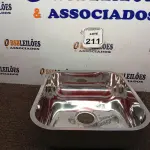 LOTE 211 - 01 CUBA EM AÇO INOX 400X340X140MM. (NO ESTADO) ATENÇÃO! FAZER A VISITAÇÃO ANTES DE ARREMATAR, NÃO SABEMOS SE FUNCIONA. LEILÃO NÃO TEM GARANTIA E NEM DEVOLUÇÃO, SUJEITO A POSSÍVEIS AVARIAS VISÍVEIS/OCULTAS E/OU AUSÊNCIA DE COMPONENTES.