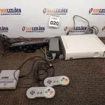 LOTE 020 - 01 VIDEOGAME XBOX360 COM KINECT E FONTE. (NO ESTADO) ATENÇÃO! FAZER A VISITAÇÃO ANTES DE ARREMATAR, NÃO SABEMOS SE FUNCIONA. LEILÃO NÃO TEM GARANTIA E NEM DEVOLUÇÃO, SUJEITO A POSSÍVEIS AVARIAS VISÍVEIS/OCULTAS E/OU AUSÊNCIA DE COMPONENTES.