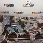 LOTE 099 - 01 LOTE COM DIVERSOS KITS P/ BANHEIRO. (NO ESTADO) ATENÇÃO! FAZER A VISITAÇÃO ANTES DE ARREMATAR, NÃO SABEMOS SE FUNCIONA. LEILÃO NÃO TEM GARANTIA E NEM DEVOLUÇÃO, SUJEITO A POSSÍVEIS AVARIAS VISÍVEIS/OCULTAS E/OU AUSÊNCIA DE COMPONENTES.