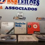 LOTE 326 - 05 FITAS DE ROLO P/ GRAVADOR. (NO ESTADO) ATENÇÃO! FAZER A VISITAÇÃO ANTES DE ARREMATAR, NÃO SABEMOS SE FUNCIONA. LEILÃO NÃO TEM GARANTIA E NEM DEVOLUÇÃO, SUJEITO A POSSÍVEIS AVARIAS VISÍVEIS/OCULTAS E/OU AUSÊNCIA DE COMPONENTES.